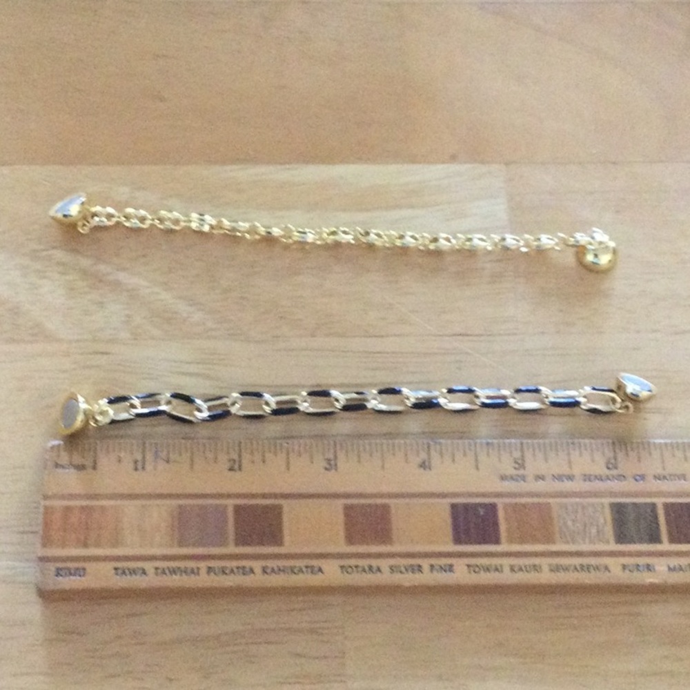 Bundle of 2 magnetic chose bracelets